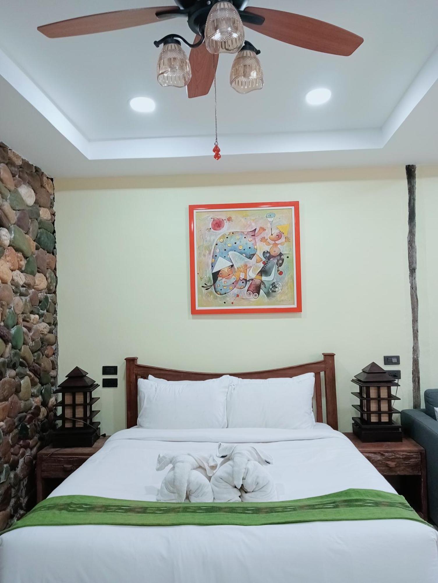 On The Mekong Resort Луанг Прабанг Екстериор снимка
