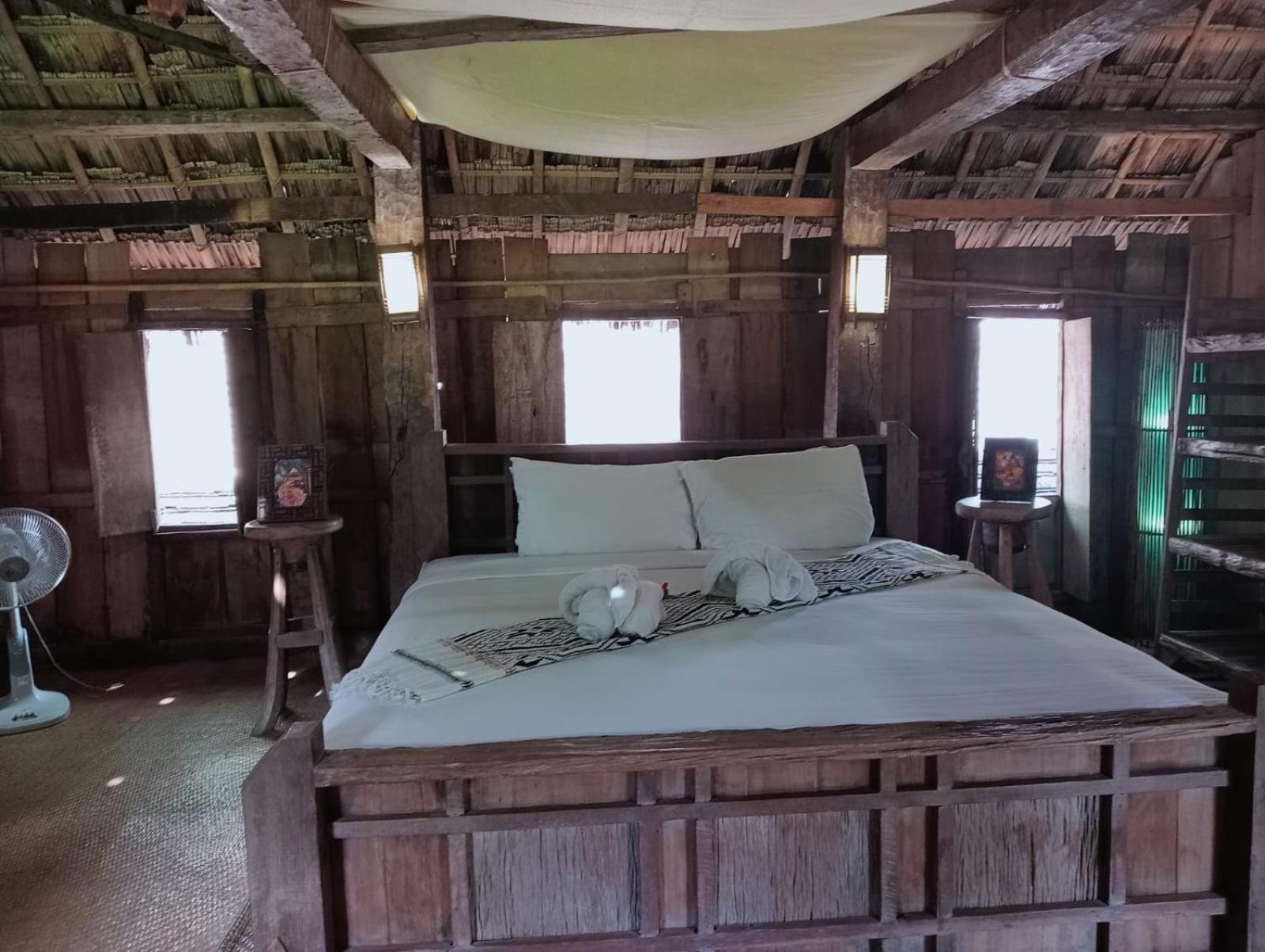 On The Mekong Resort Луанг Прабанг Стая снимка